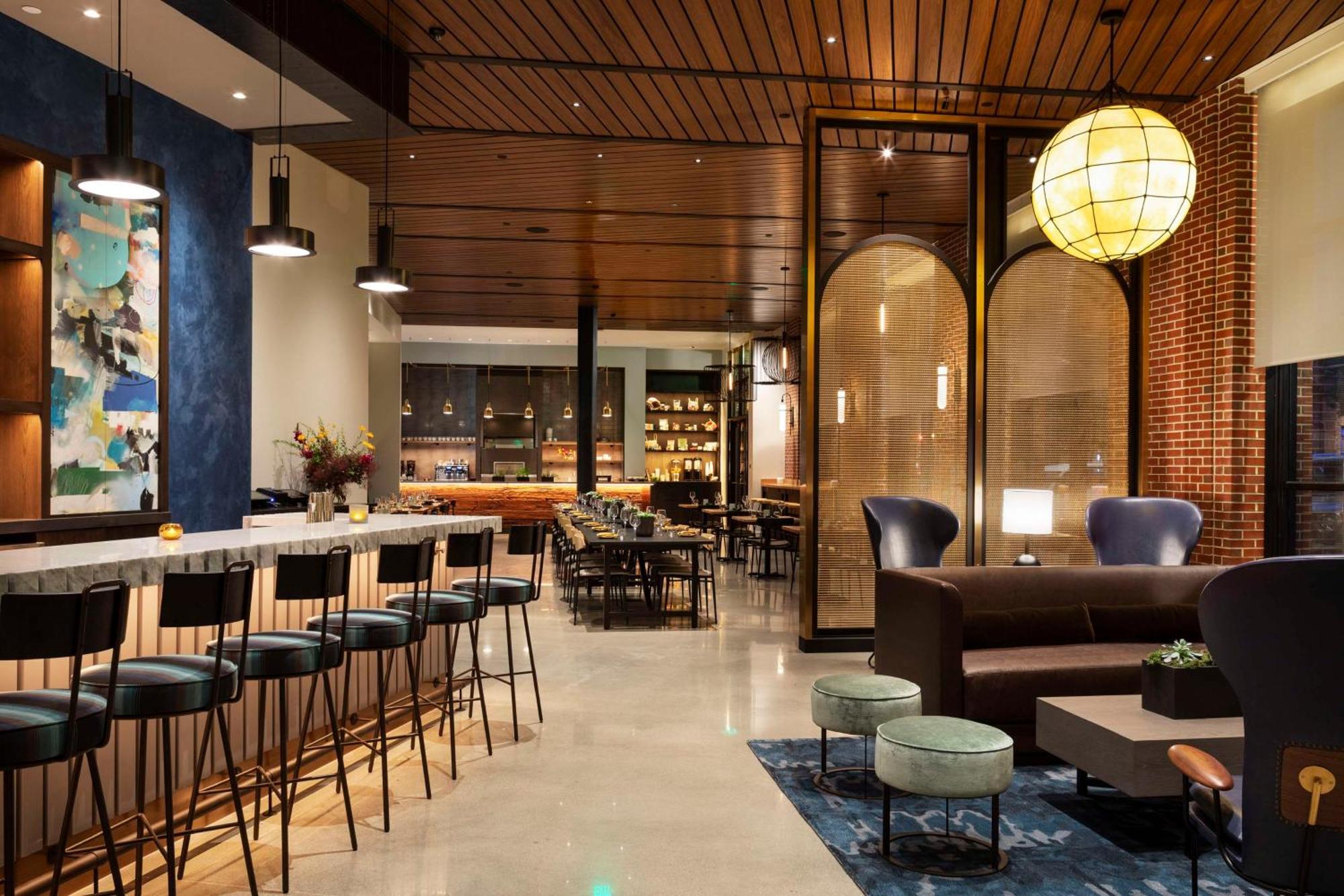 Canopy By Hilton Portland Waterfront Exterior photo